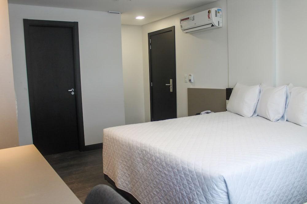 Dall'Onder Axten Hotel Каксиас-До-Сул Екстериор снимка